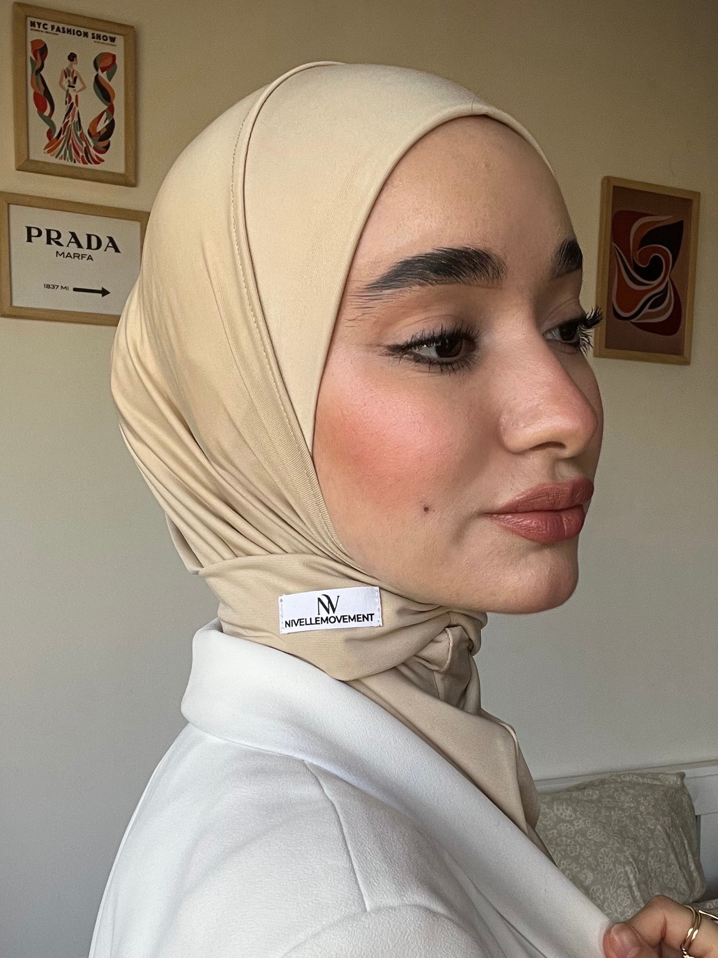 Hijab Boutonné Beige