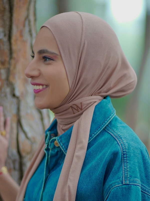 Hijab à Bande Nude