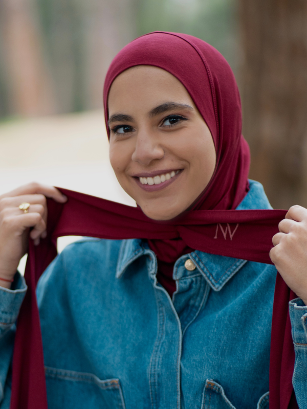 Hijab à Bande Grenat